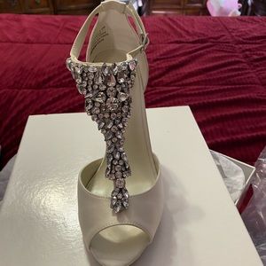 David's Bridal | Shoes | Wedding Ivory Heels | Poshmark